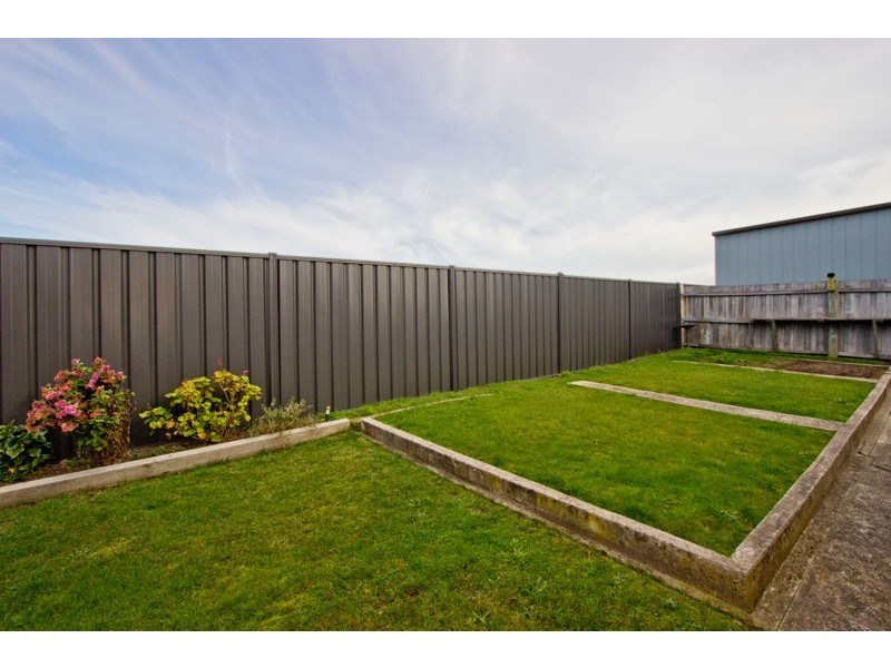 4/8 Jardine Crescent, Prospect Vale TAS 7250