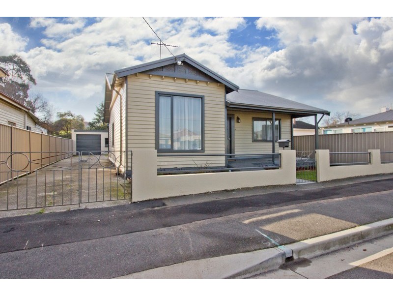 8 Howard Street, Invermay TAS 7248