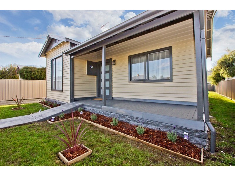 8 Howard Street, Invermay TAS 7248