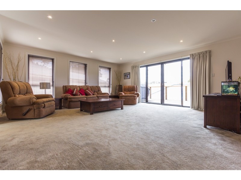 1/49 Richings Drive, Youngtown TAS 7249