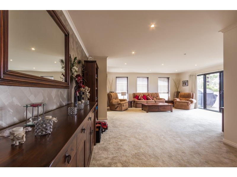 1/49 Richings Drive, Youngtown TAS 7249