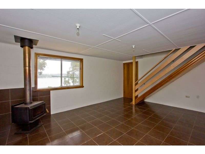 50 Tamar Avenue, George Town TAS 7253