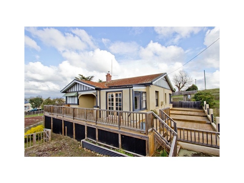 15 Queen Street, Campbell Town TAS 7210