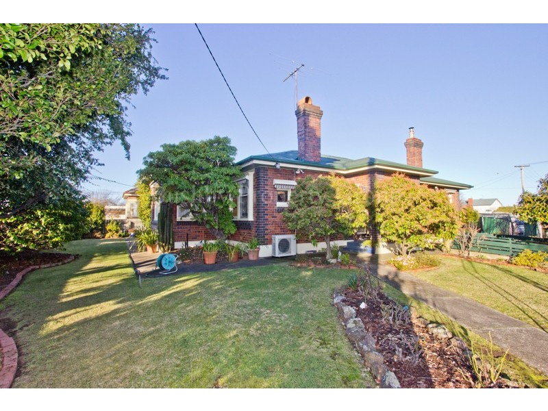 2 Punchbowl Road, Kings Meadows TAS 7249