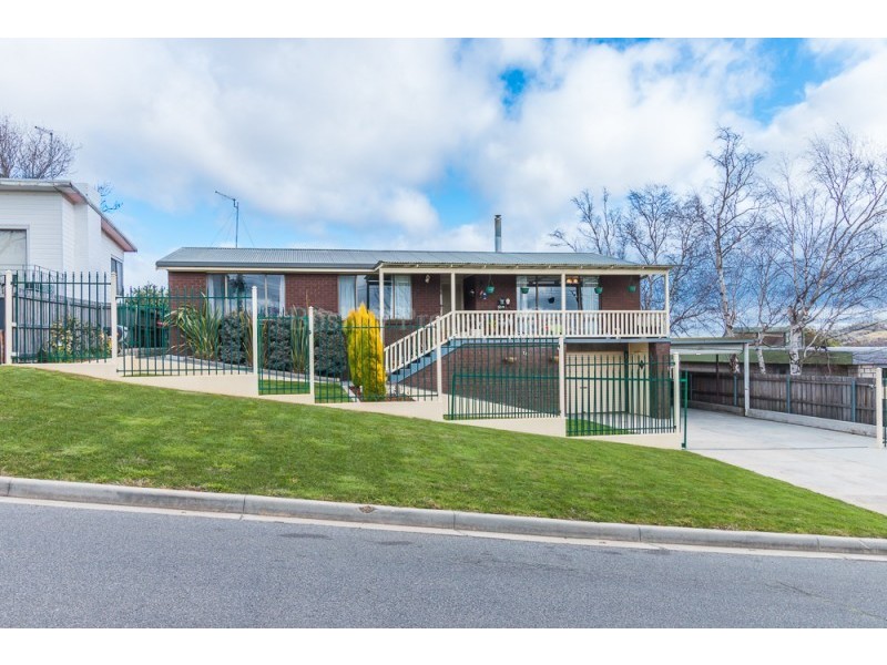 16 Clare Street, Hadspen TAS 7290