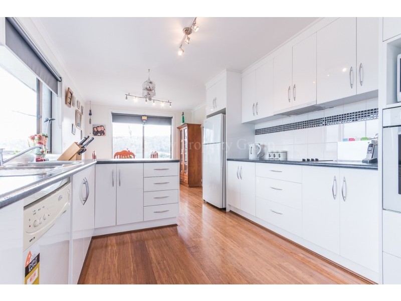 16 Clare Street, Hadspen TAS 7290