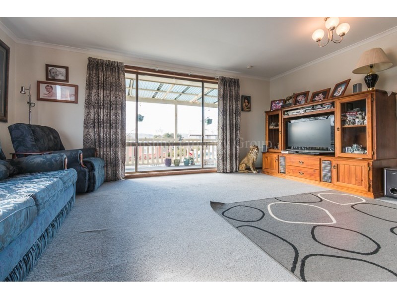 16 Clare Street, Hadspen TAS 7290