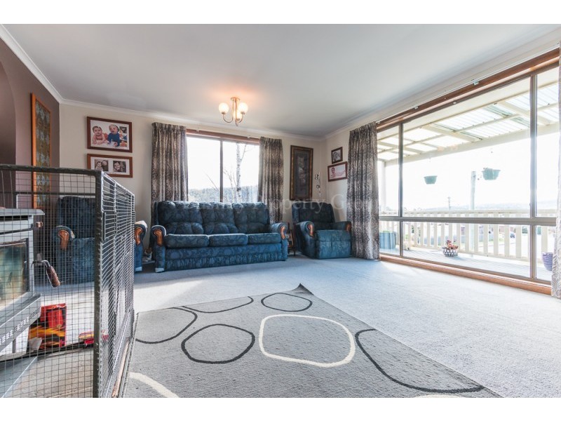 16 Clare Street, Hadspen TAS 7290