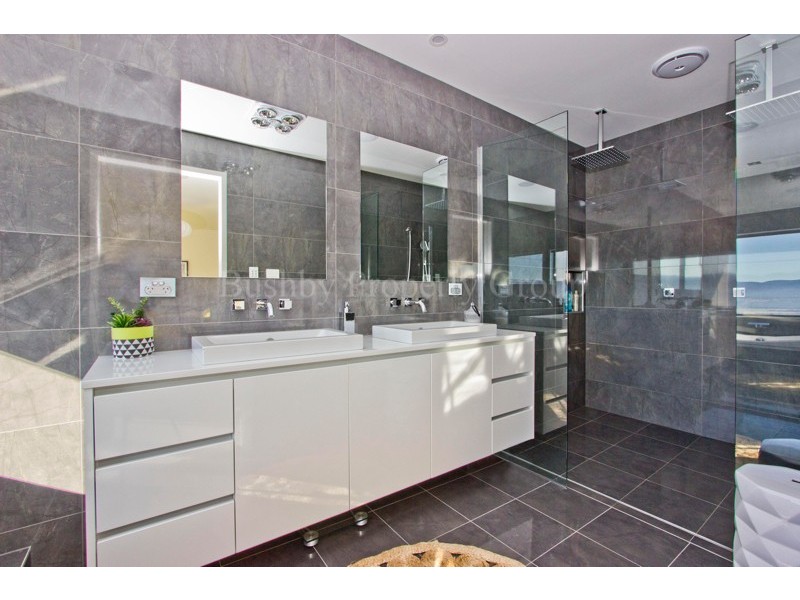 37a Floreat Crescent, Trevallyn TAS 7250