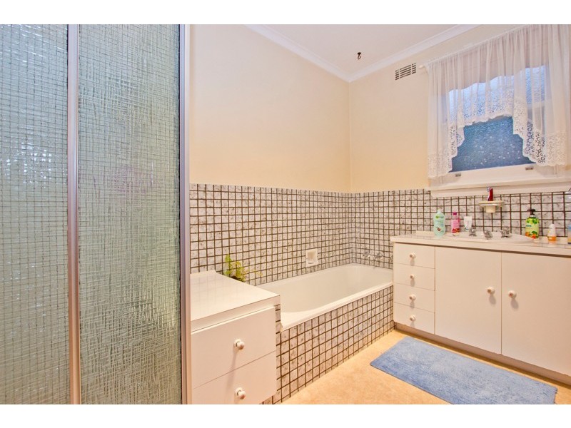 14. Ronneby Road, Newnham TAS 7248