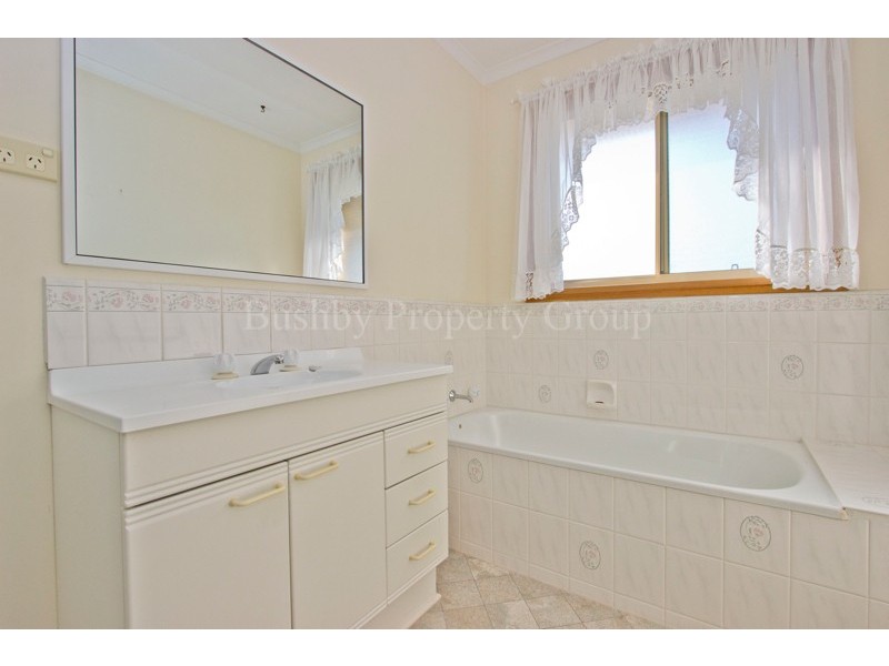 40 Bimbimbi Avenue, Prospect Vale TAS 7250