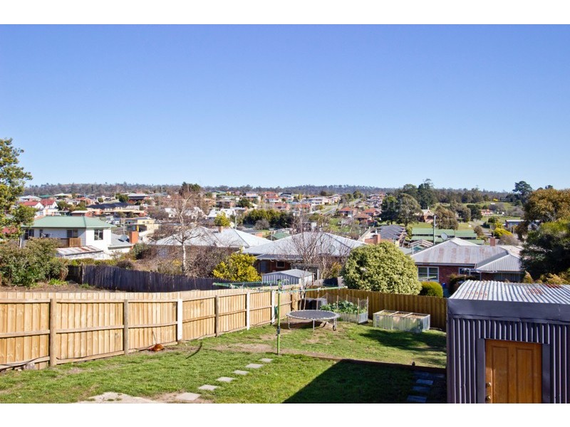 16 Waroona Street, Youngtown TAS 7249