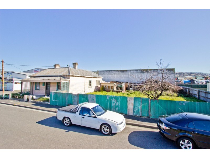 9 Northcote Street, Invermay TAS 7248
