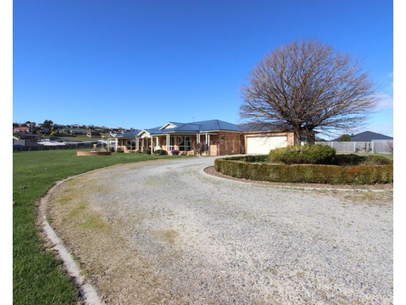 200b Alanvale Road, Newnham TAS 7248