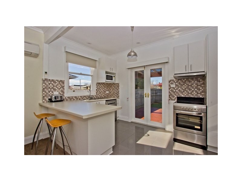 10 Mangin Street, Mowbray TAS 7248
