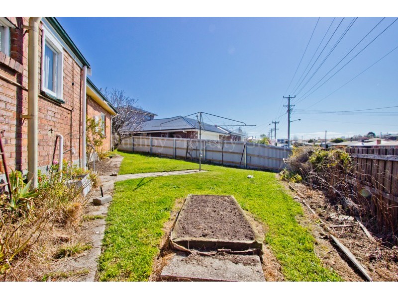 2 Deviation Crescent, Prospect TAS 7250