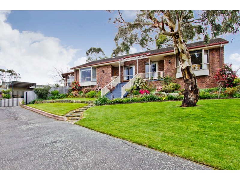 30 Henrietta Grove, West Launceston TAS 7250