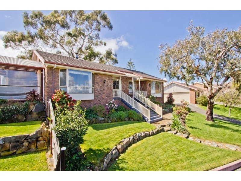30 Henrietta Grove, West Launceston TAS 7250