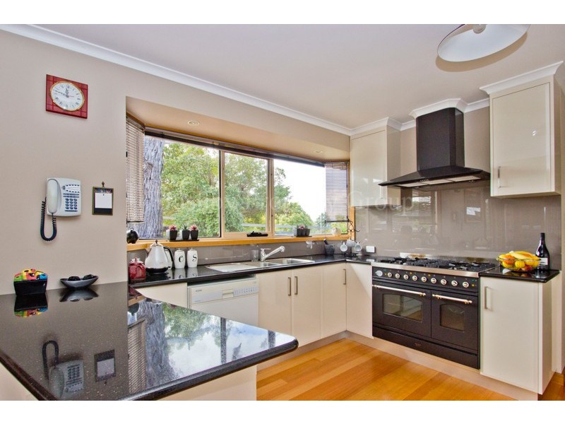 30 Henrietta Grove, West Launceston TAS 7250