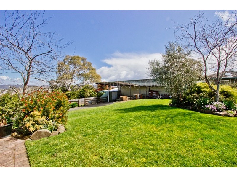 30 Henrietta Grove, West Launceston TAS 7250
