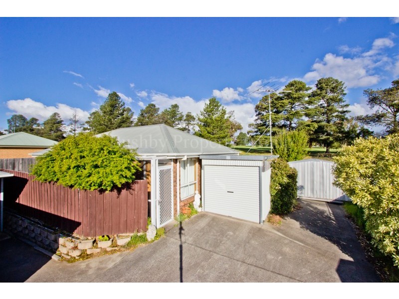 2/34-36 Parklands Parade, Newnham TAS 7248