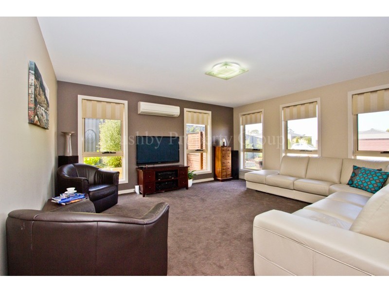 5 Orchard Avenue, Legana TAS 7277