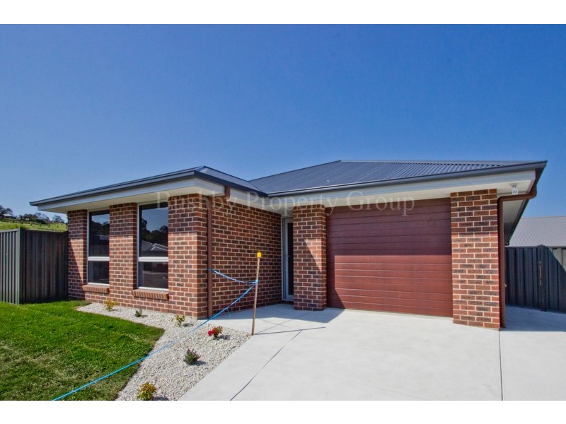 2/10 Shervan Court, Perth TAS 7300