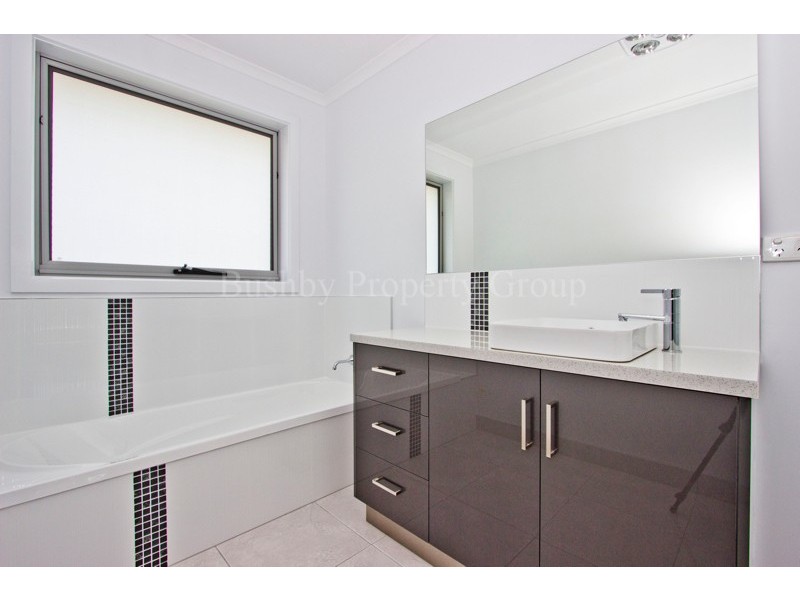 2/10 Shervan Court, Perth TAS 7300