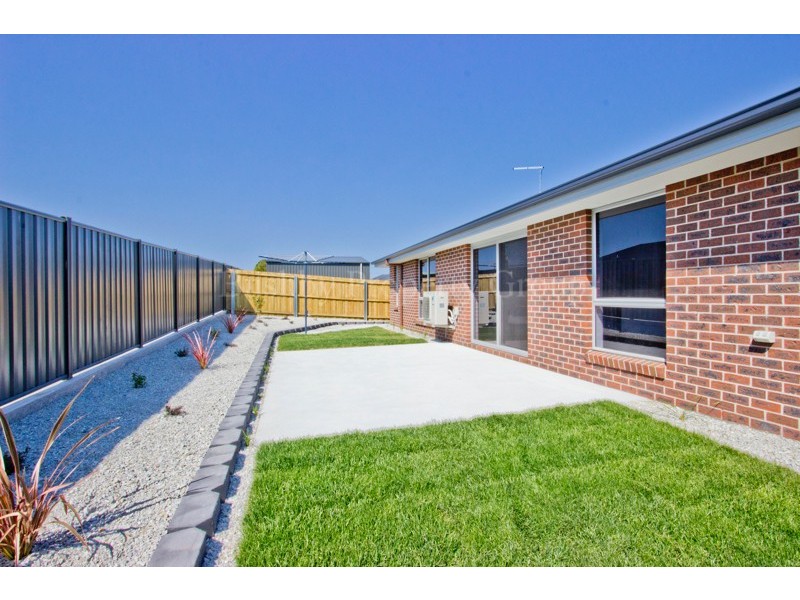 2/10 Shervan Court, Perth TAS 7300
