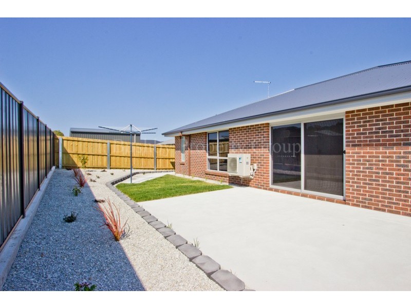 2/10 Shervan Court, Perth TAS 7300
