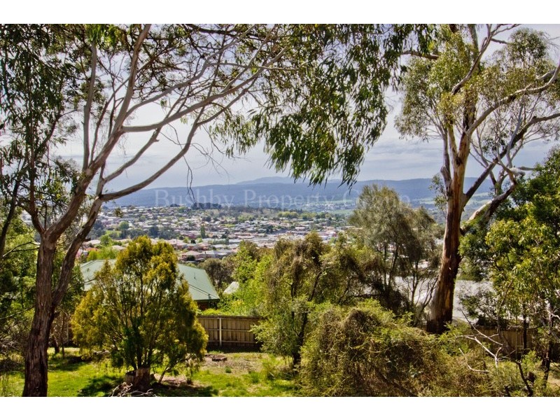 101 Gibson Street, Kings Meadows TAS 7249
