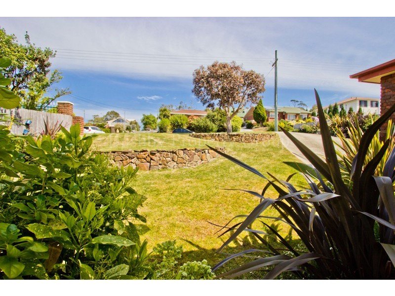 101 Gibson Street, Kings Meadows TAS 7249