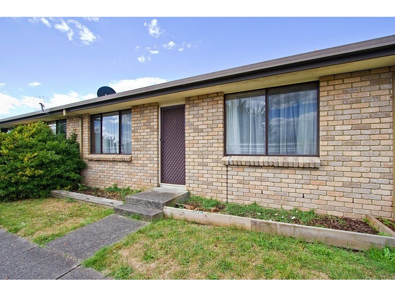 2/23 Clyde Street, Invermay TAS 7248