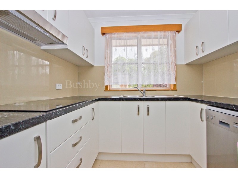 2/22 Connaught Crescent, West Launceston TAS 7250
