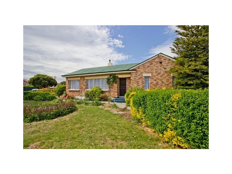2 Birch Avenue, Newstead TAS 7250