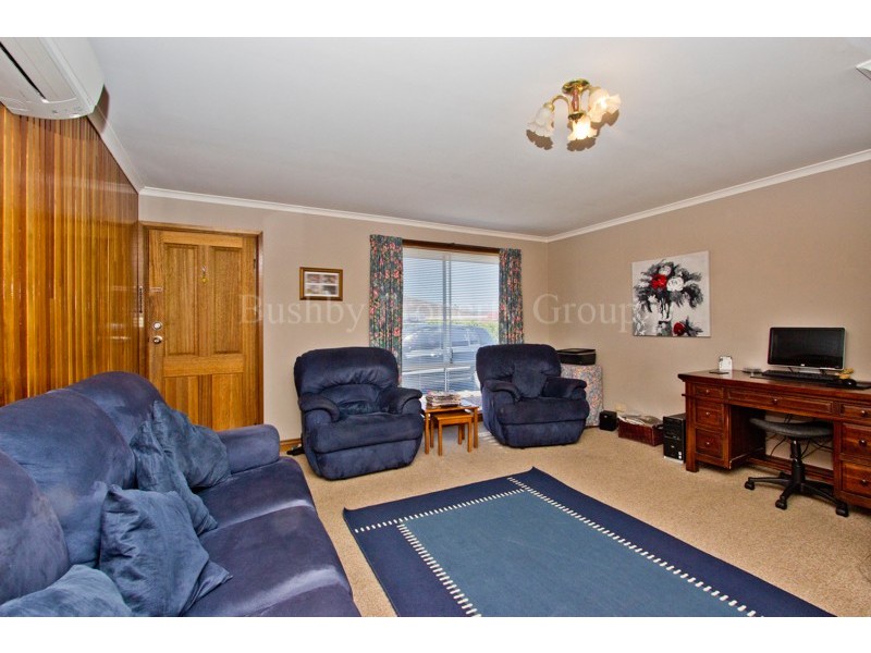 2/12 Drysdale Court, Newnham TAS 7248