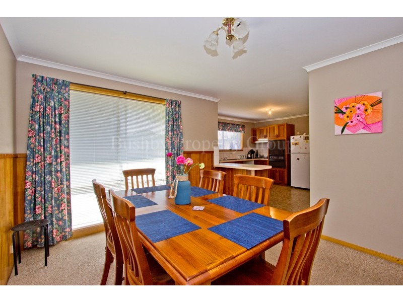 2/12 Drysdale Court, Newnham TAS 7248