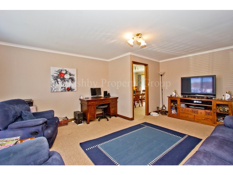 2/12 Drysdale Court, Newnham TAS 7248