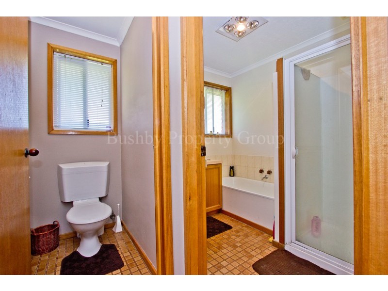 2/12 Drysdale Court, Newnham TAS 7248