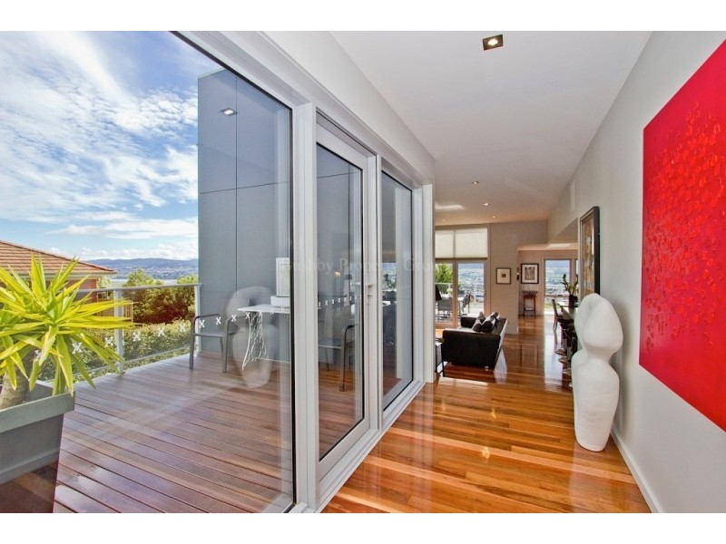 28 Whitford Grove, Trevallyn TAS 7250