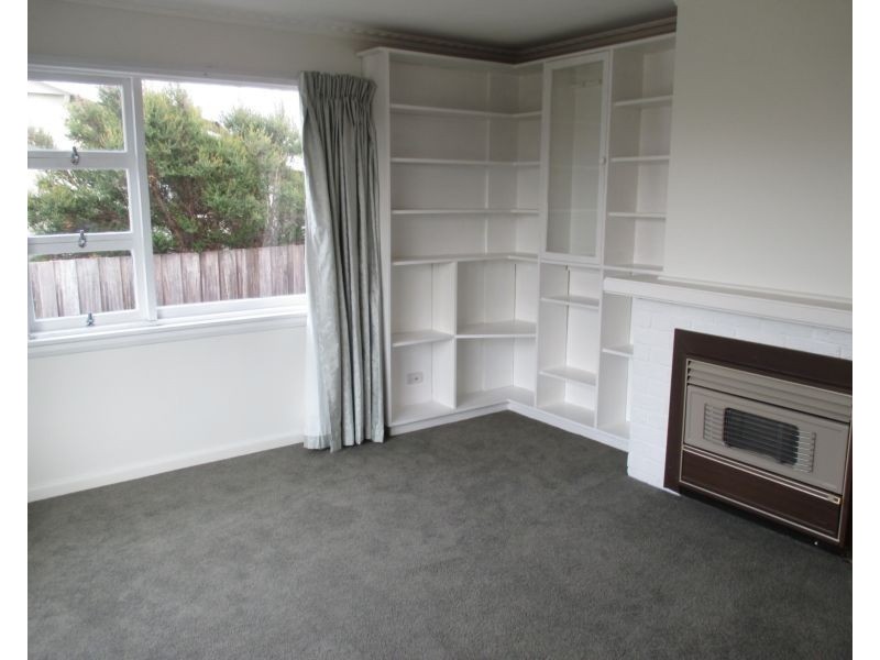 30 Button Street, Mowbray TAS 7248