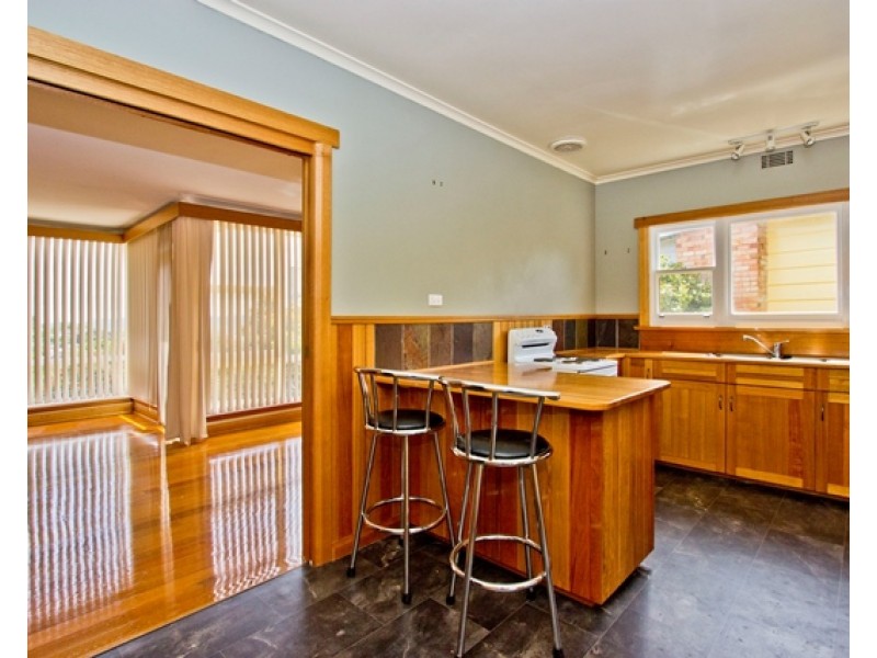 13 Fairthorne Road, Trevallyn TAS 7250