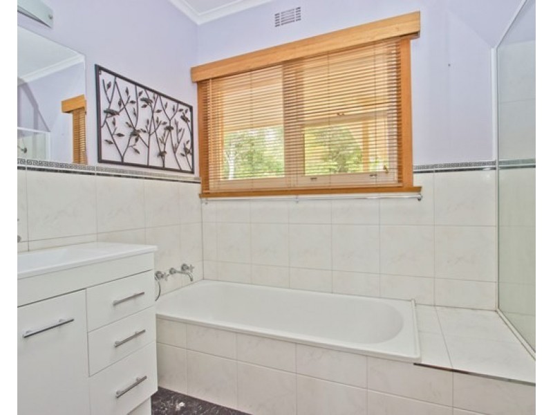 13 Fairthorne Road, Trevallyn TAS 7250