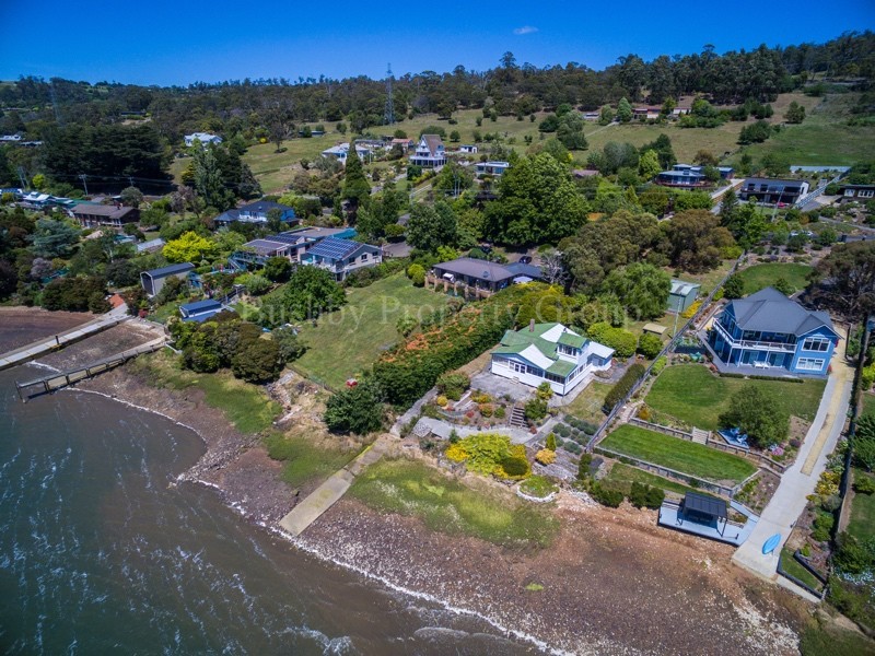 28 Rosevears Drive, Lanena TAS 7275