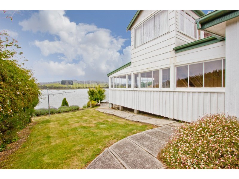 28 Rosevears Drive, Lanena TAS 7275
