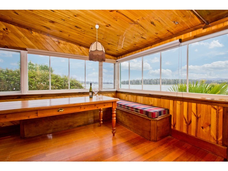 28 Rosevears Drive, Lanena TAS 7275