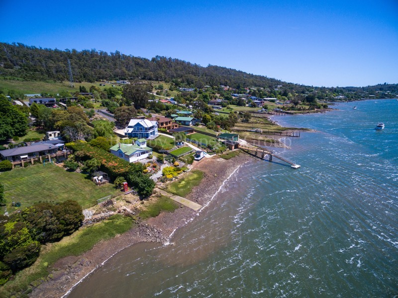 28 Rosevears Drive, Lanena TAS 7275