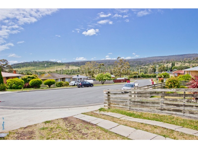 9 Whitemark Place, Waverley TAS 7250