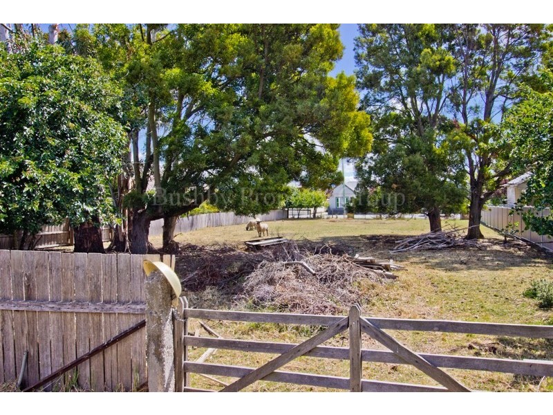 12 Gatenby Street, Cressy TAS 7302