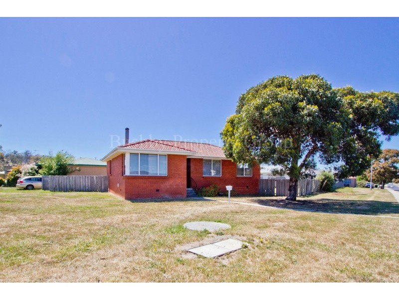 76 Warring Street, Ravenswood TAS 7250